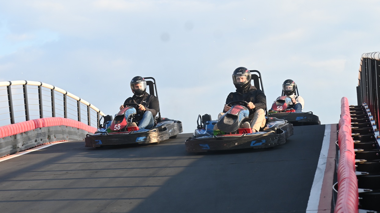 Adrenalin Afternoon: The Alterset Team Hits the Track